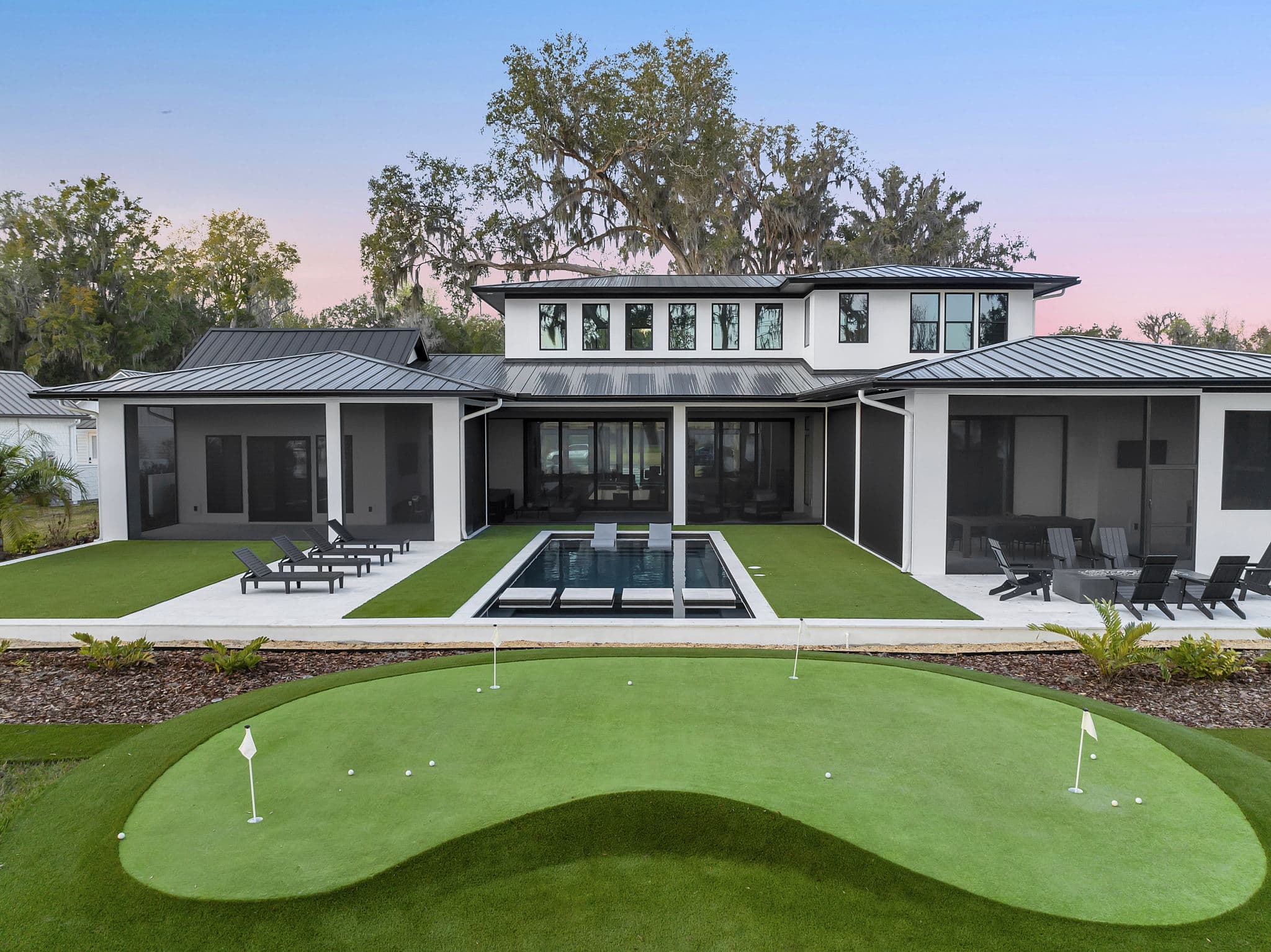 Artificial Turf & Putting Greens by Sutherlin Lawn and Landscape